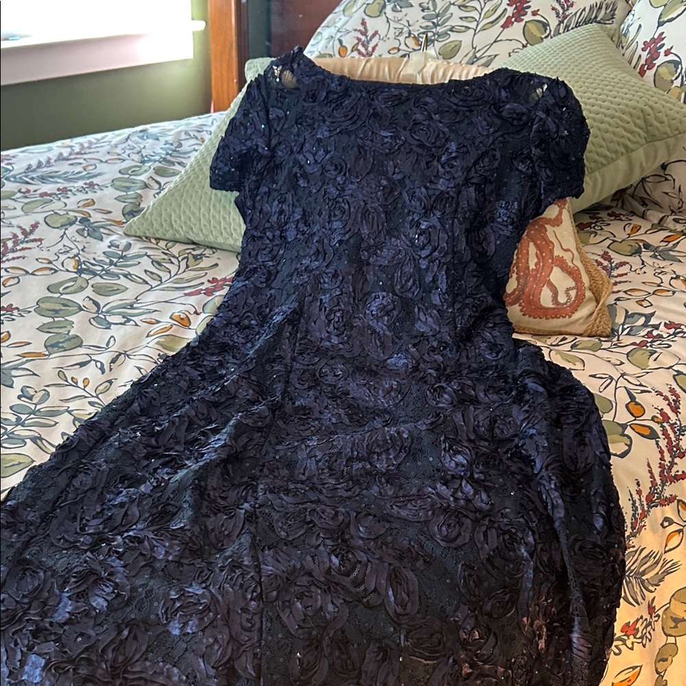 Alex Evenings Midnight Blue Floral Lace Dress - Picture 8 of 8